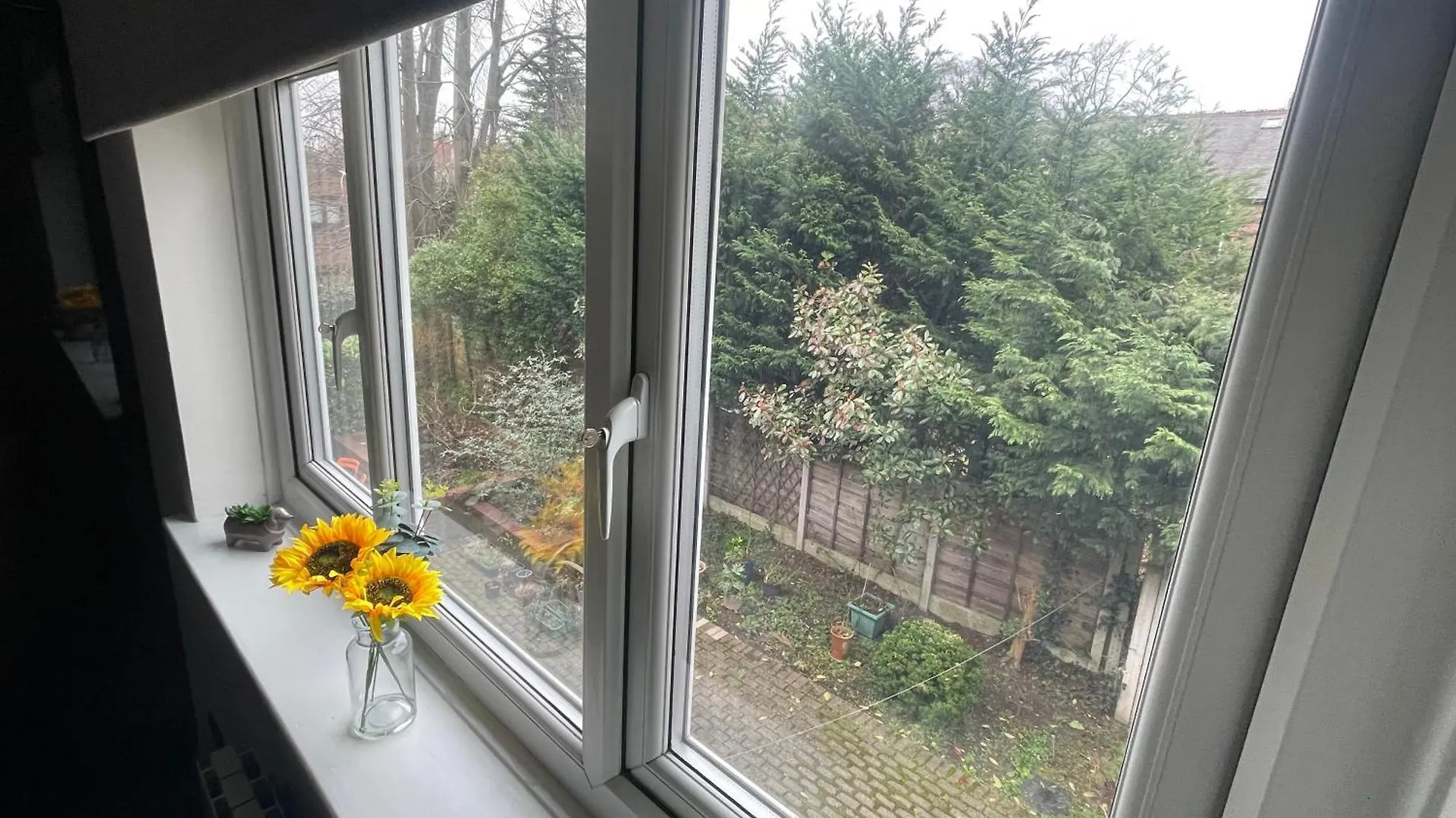 Modern Cosy 1 Bed Apartment Near City Centre~Double Bed~Parking Манчестер