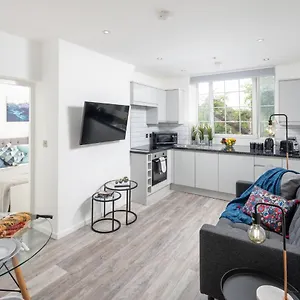 https://deep-cleaned-2-bedroom-apartment-in-london-london-bridge.cambridgehotelsuk.com